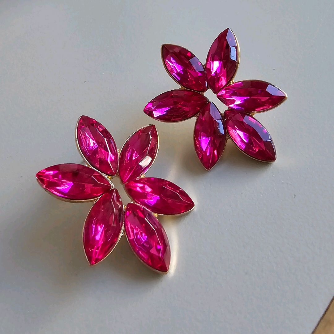 Pinkki Earrings