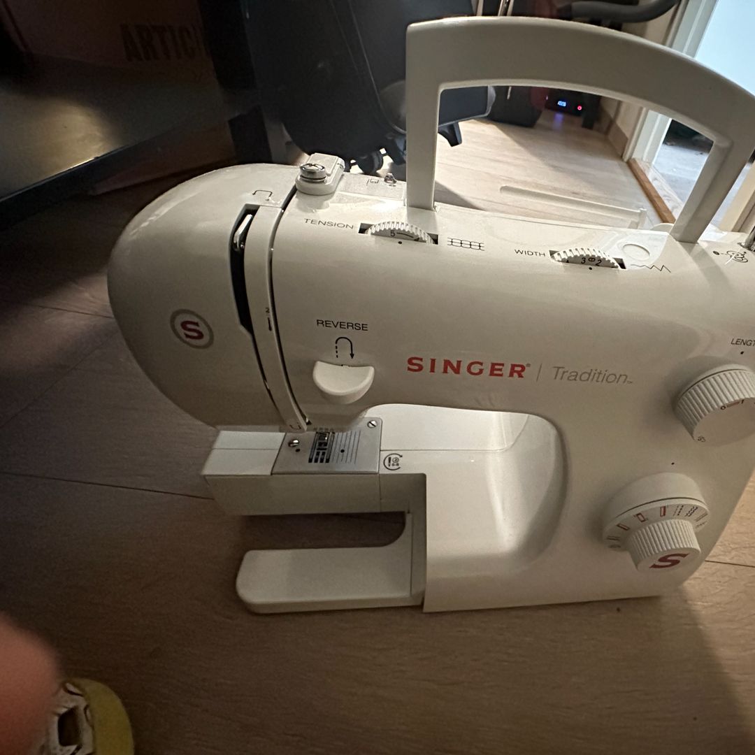 SINGER NORDIC SEWING