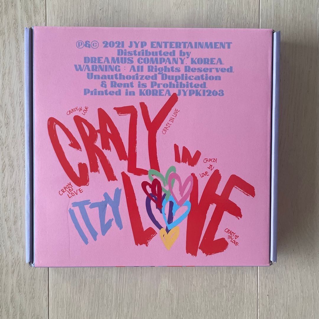 Itzy album