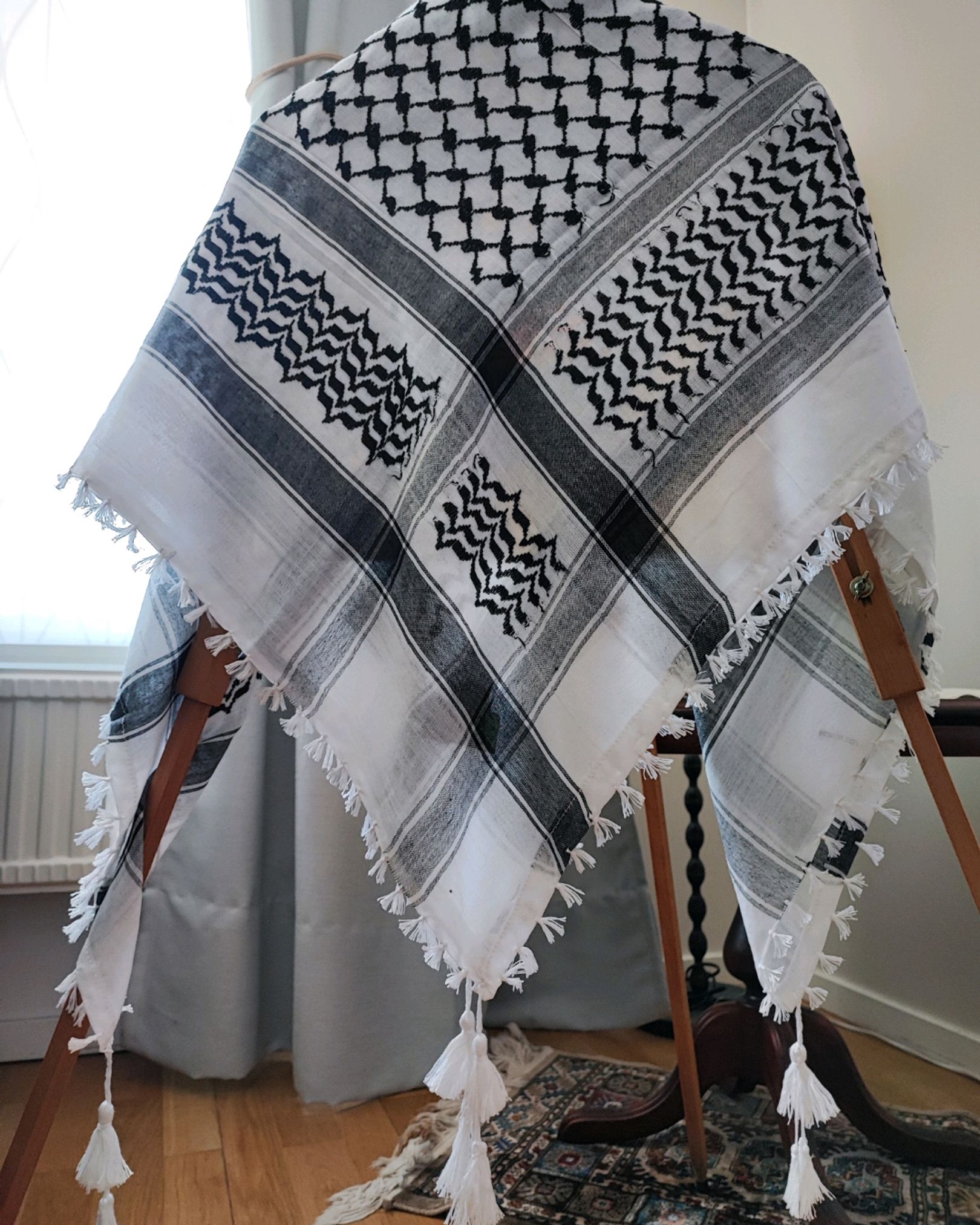 Palestine Kuffiyeh