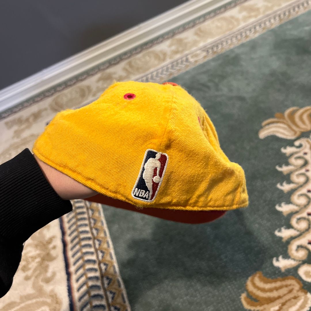 CAVALIERS Cap