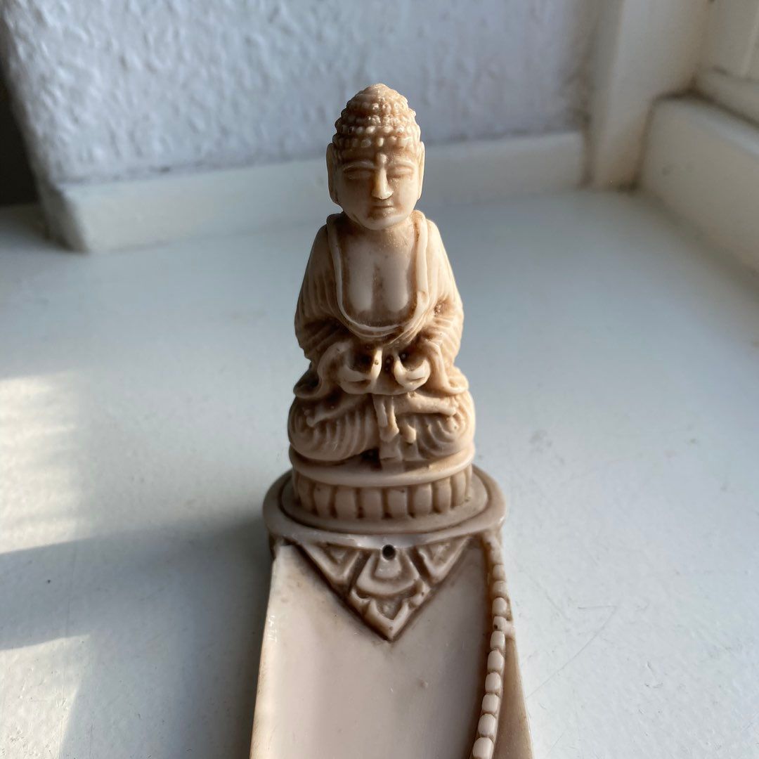 Incense holder