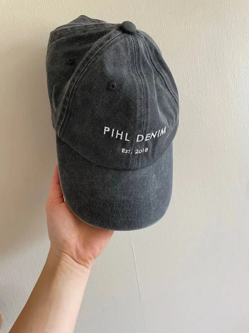 Pihl caps