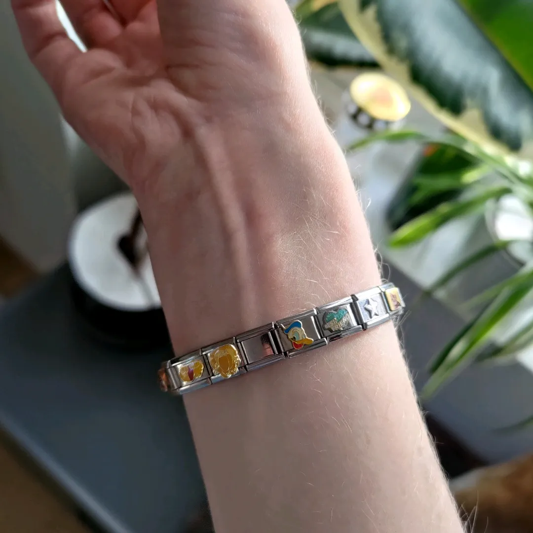 Armbånd og klokke