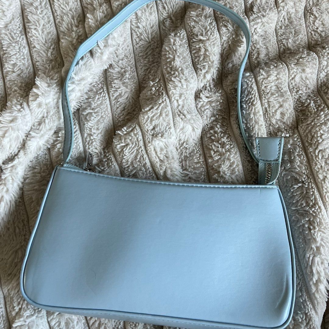 shoulder bag