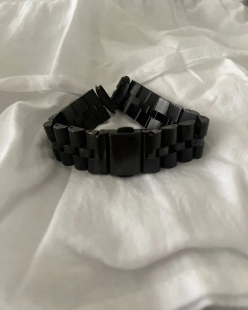 Fitbit Luxe