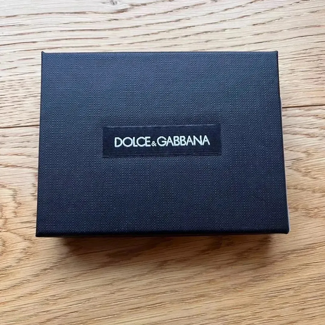 Dolce  Gabbana