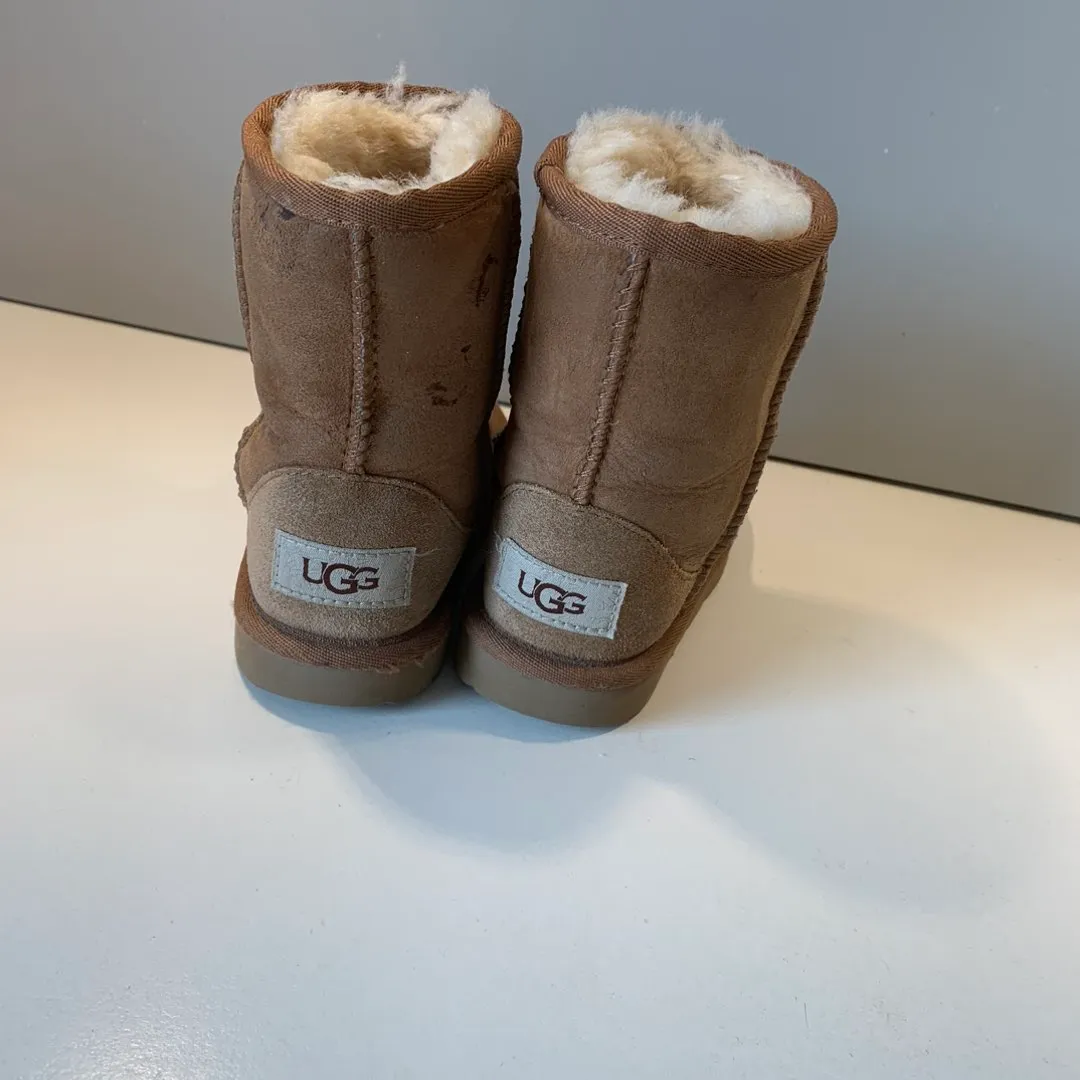 Ugg