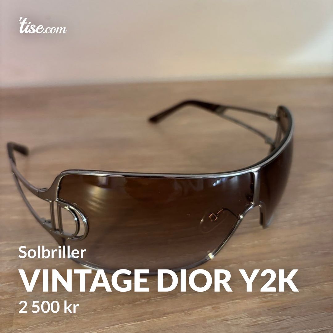 Vintage Dior Y2K