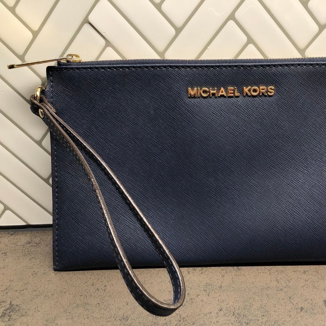 Michael Kors clutch