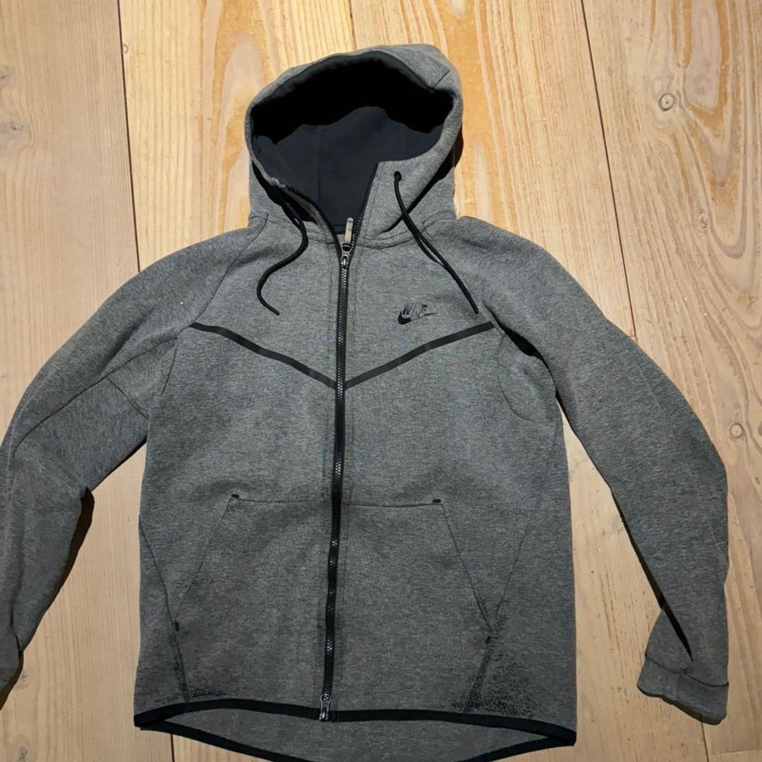 nike tech fleece