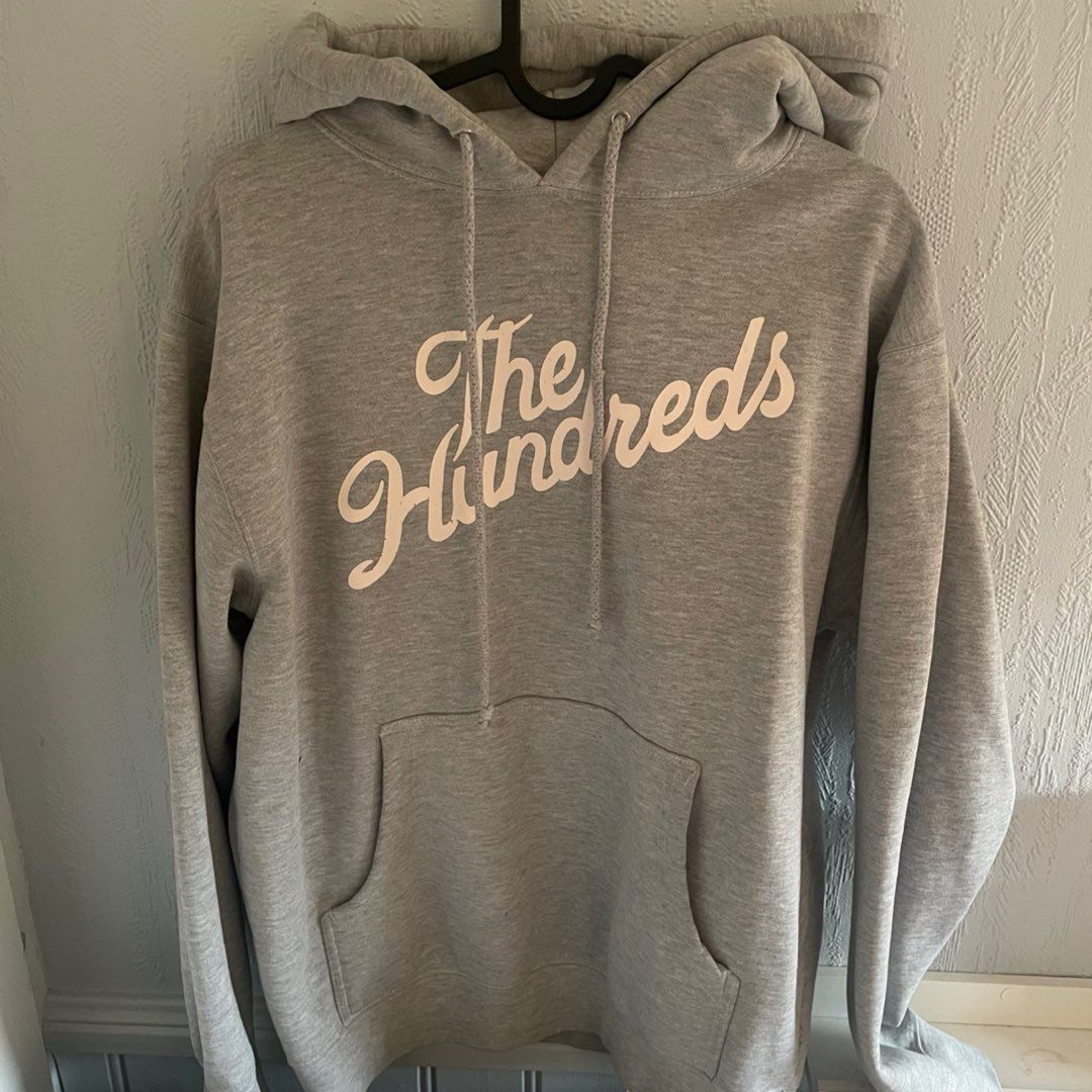 THE HUNDREDS