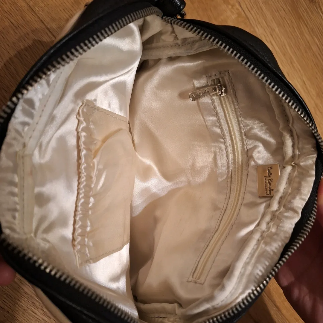 Bag / Käsilaukku