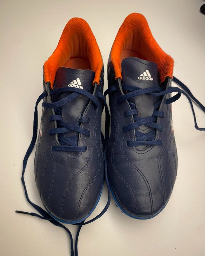 Adidas fotballsko