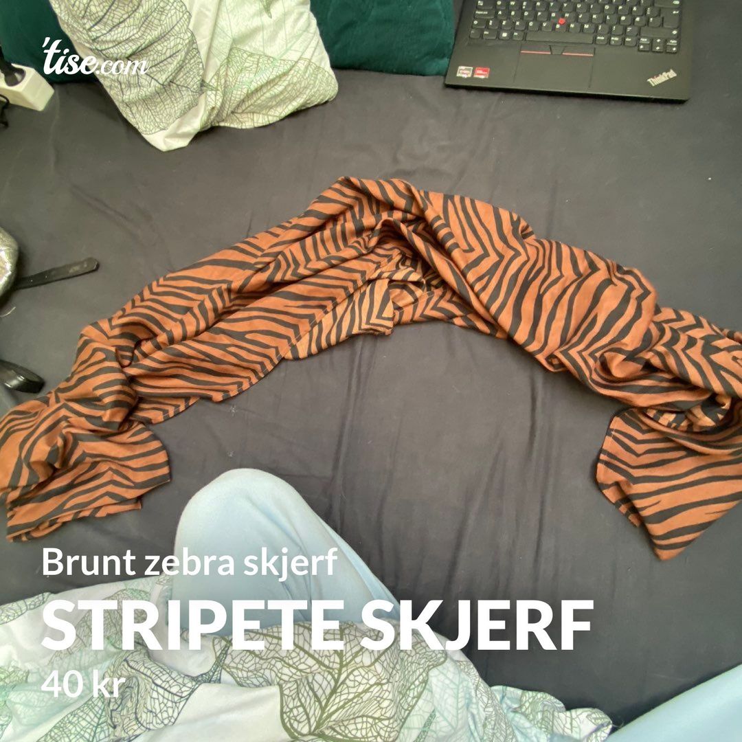 Stripete skjerf