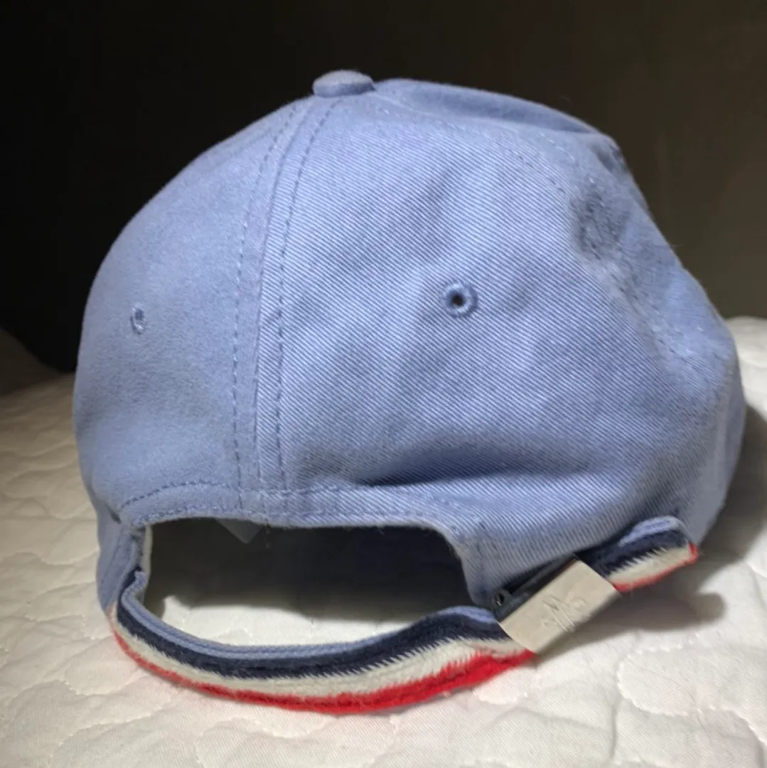 Moncler caps