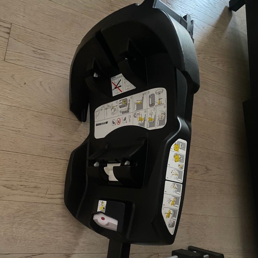 Isofix base Doona +