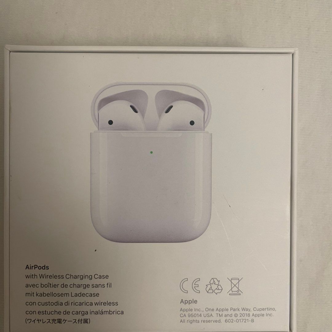 AIRPODS