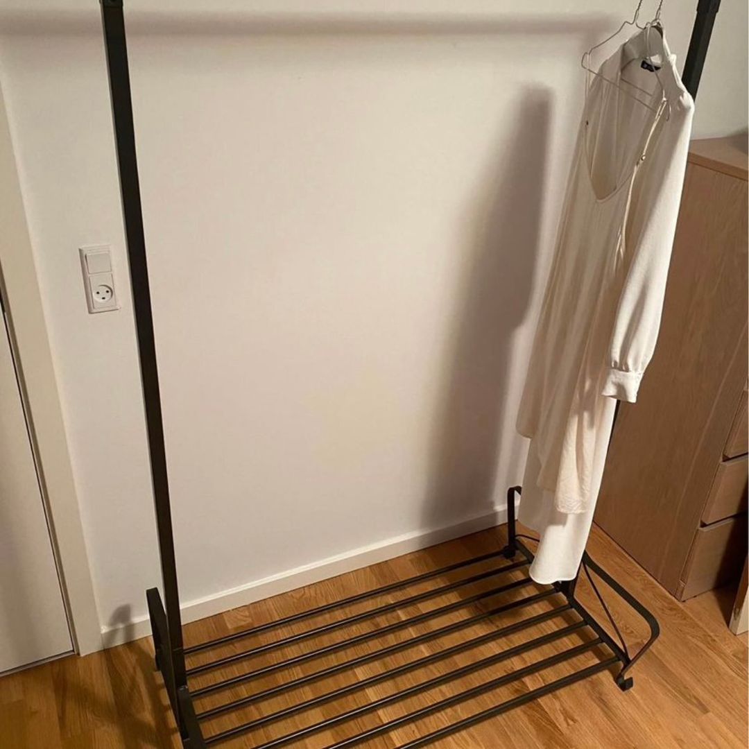 Garment rack