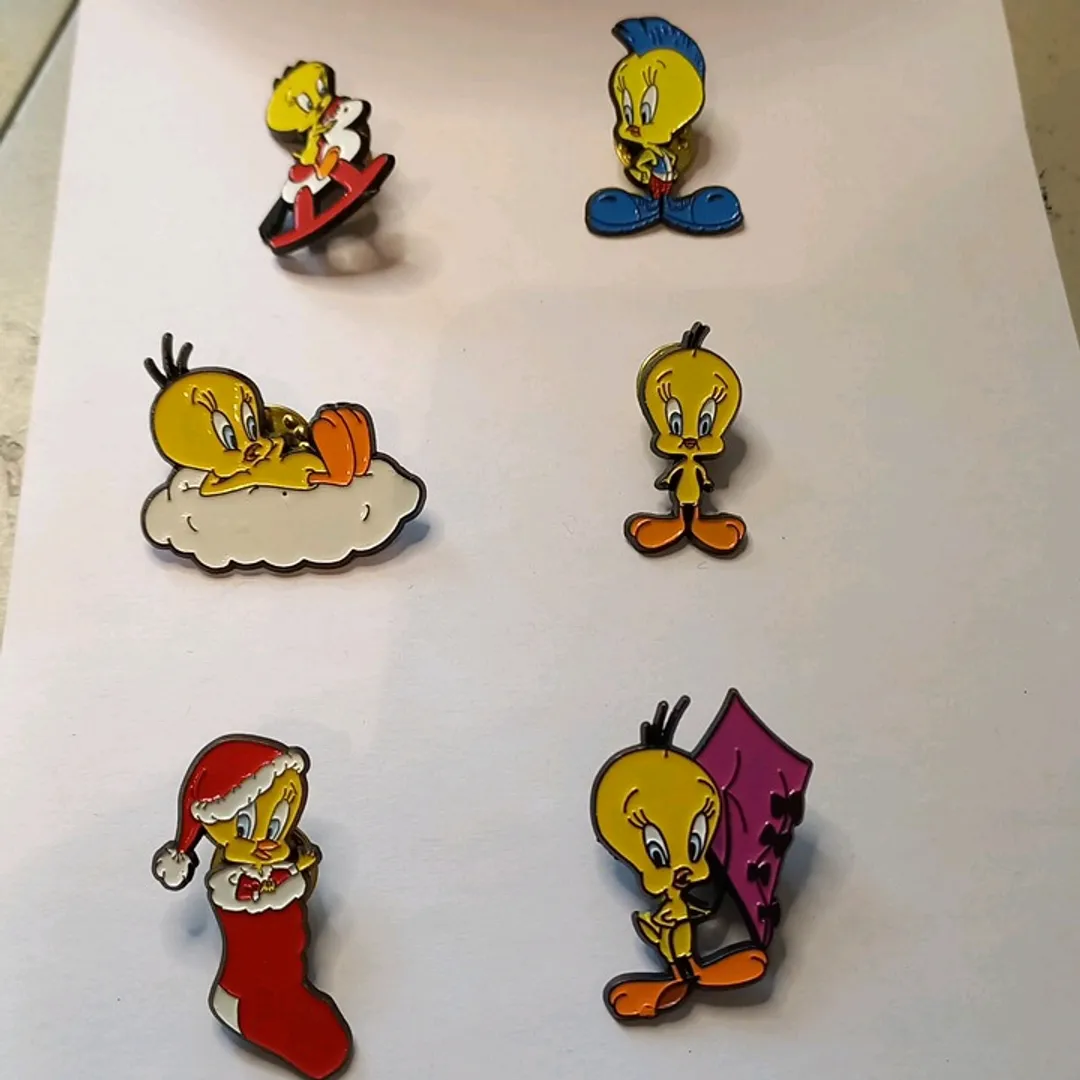 Looney Tunes Pin