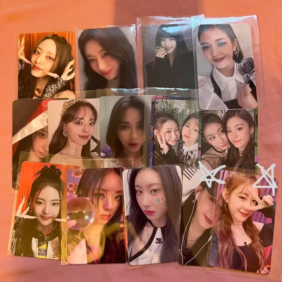 Itzy chesire album