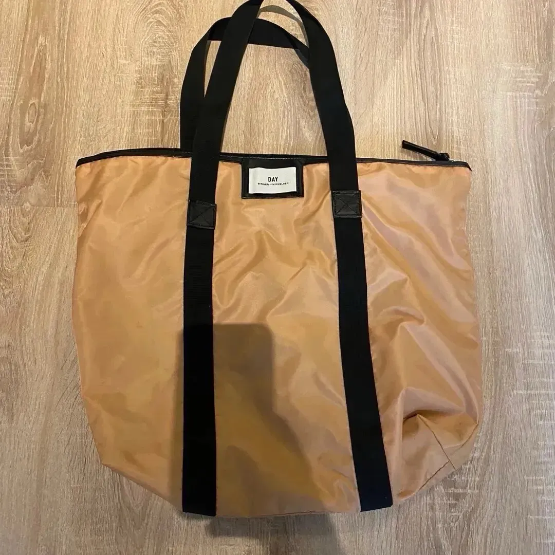 Day bag