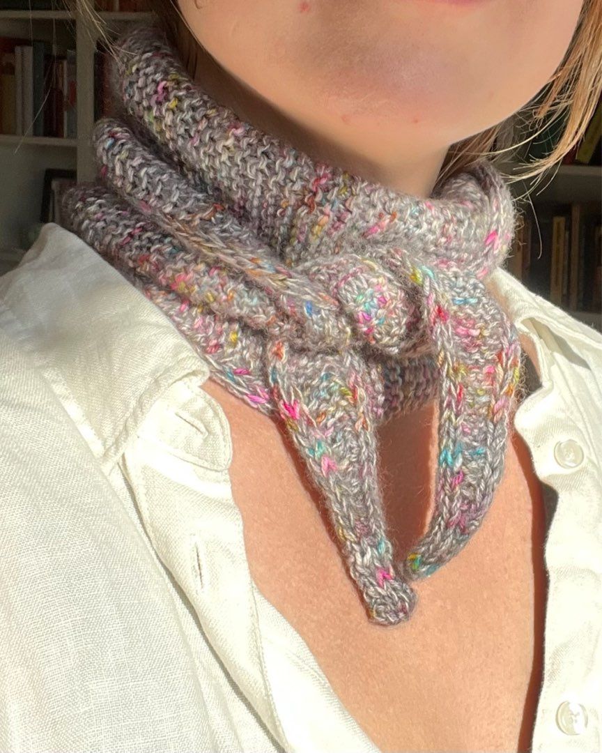 Sophie scarf