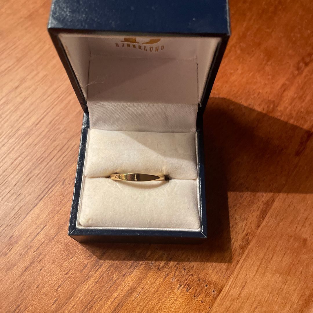 Initial ring