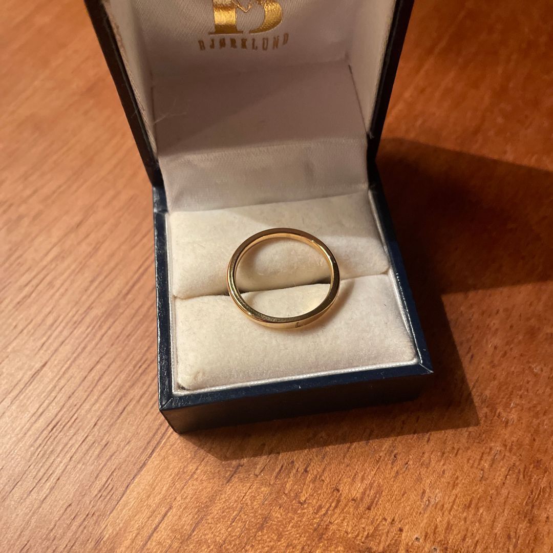 Initial ring