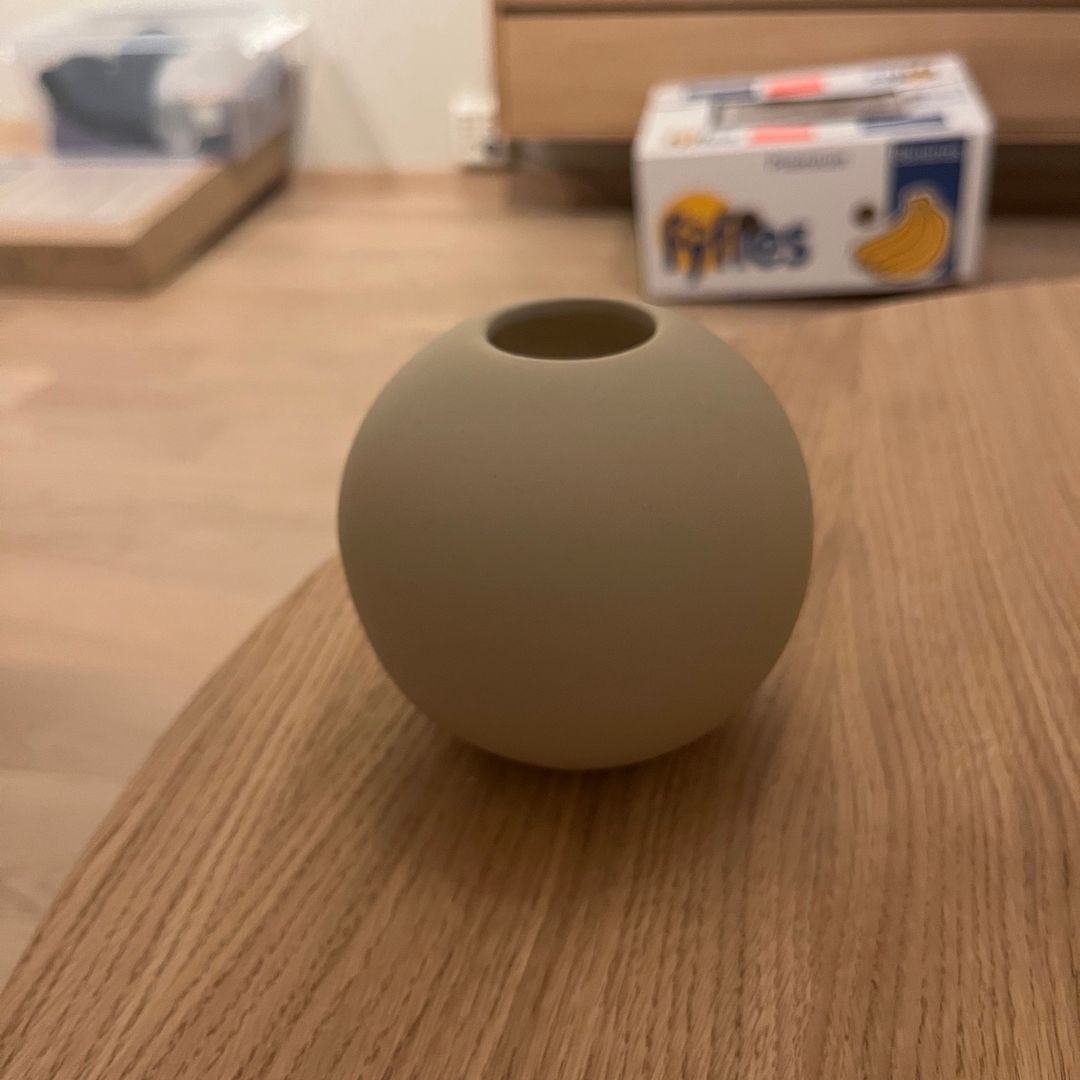 Søt liten vase