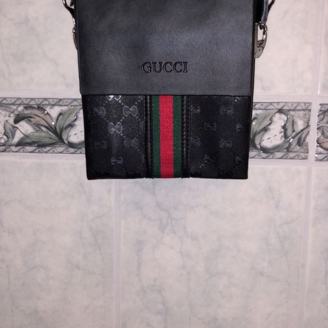 Gucci sidebag men