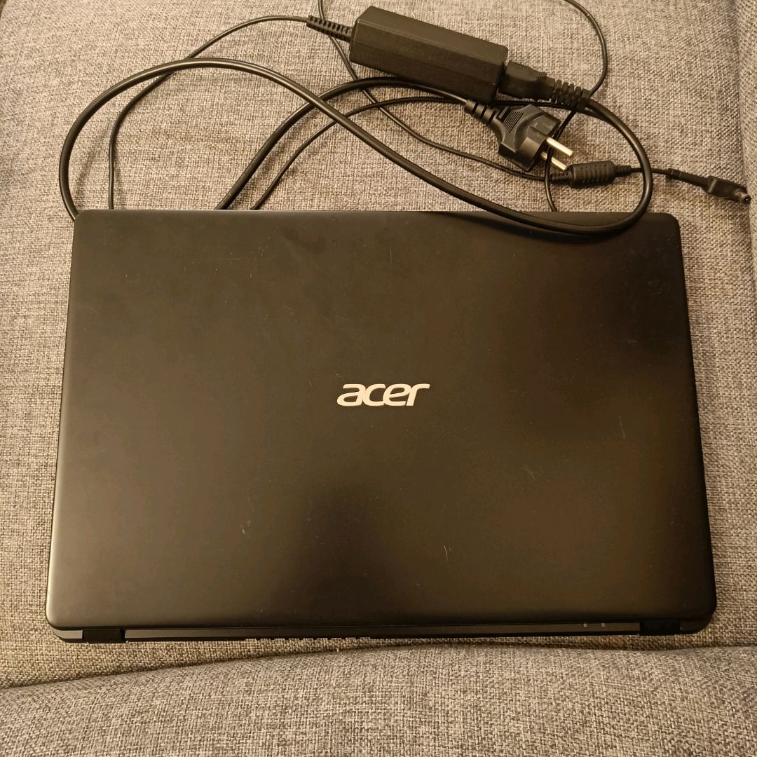 Acer Aspire 3