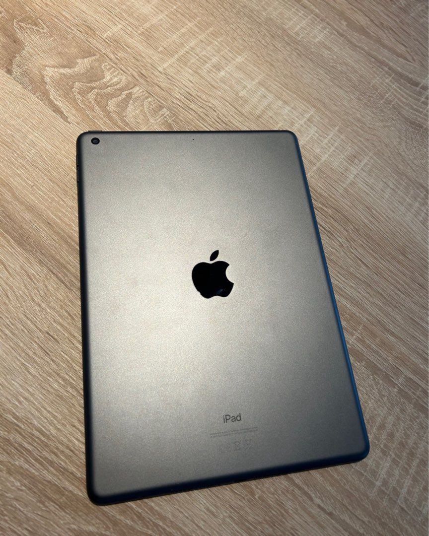 iPad 8 32GB