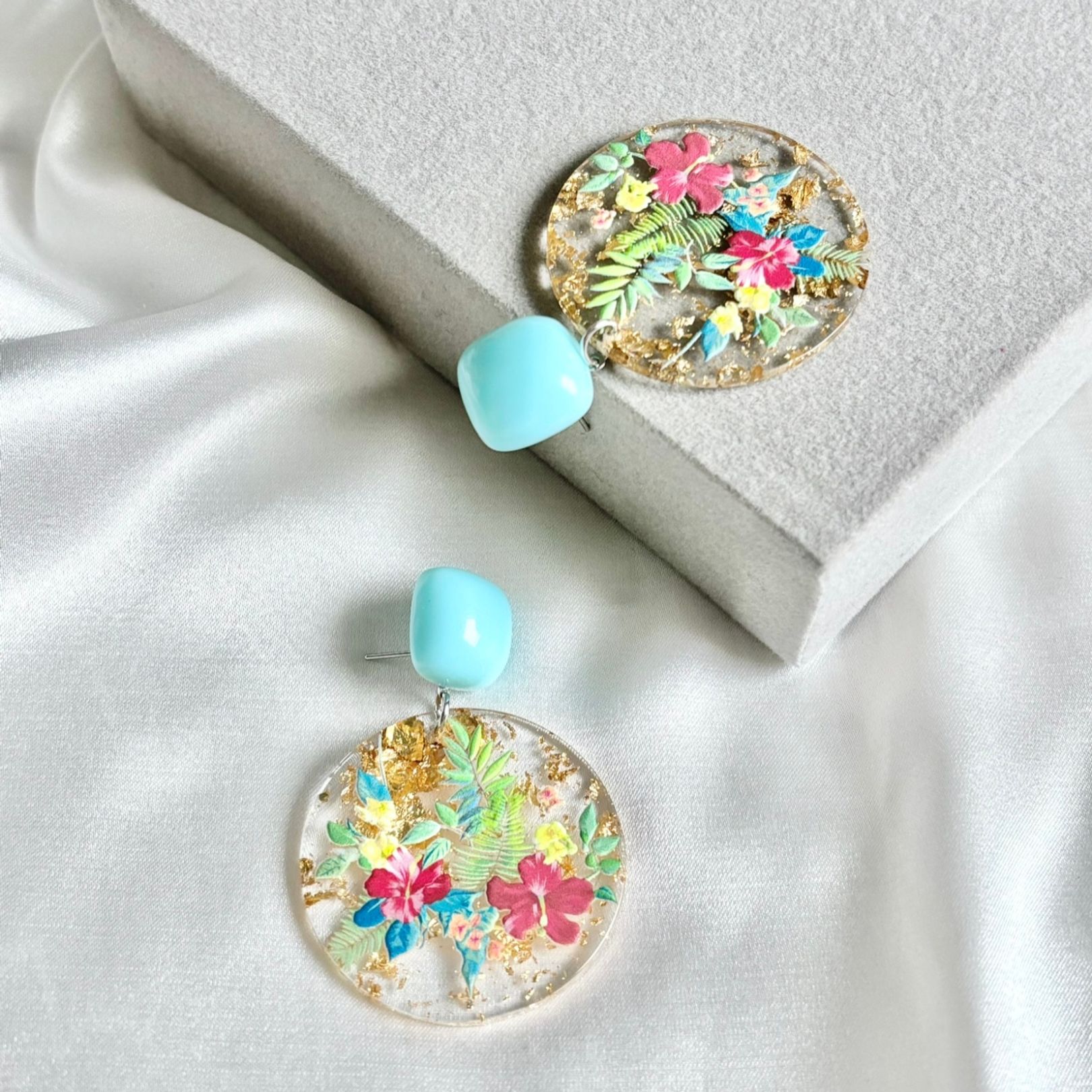 Flower earrings