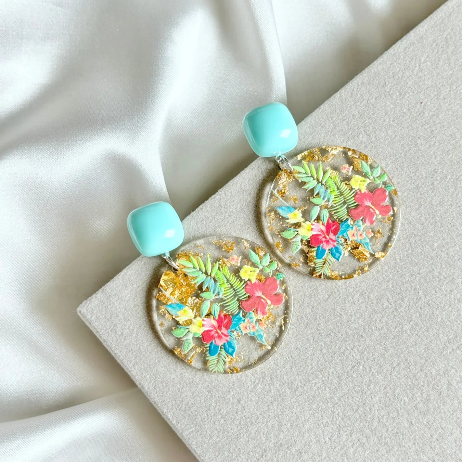 Flower earrings