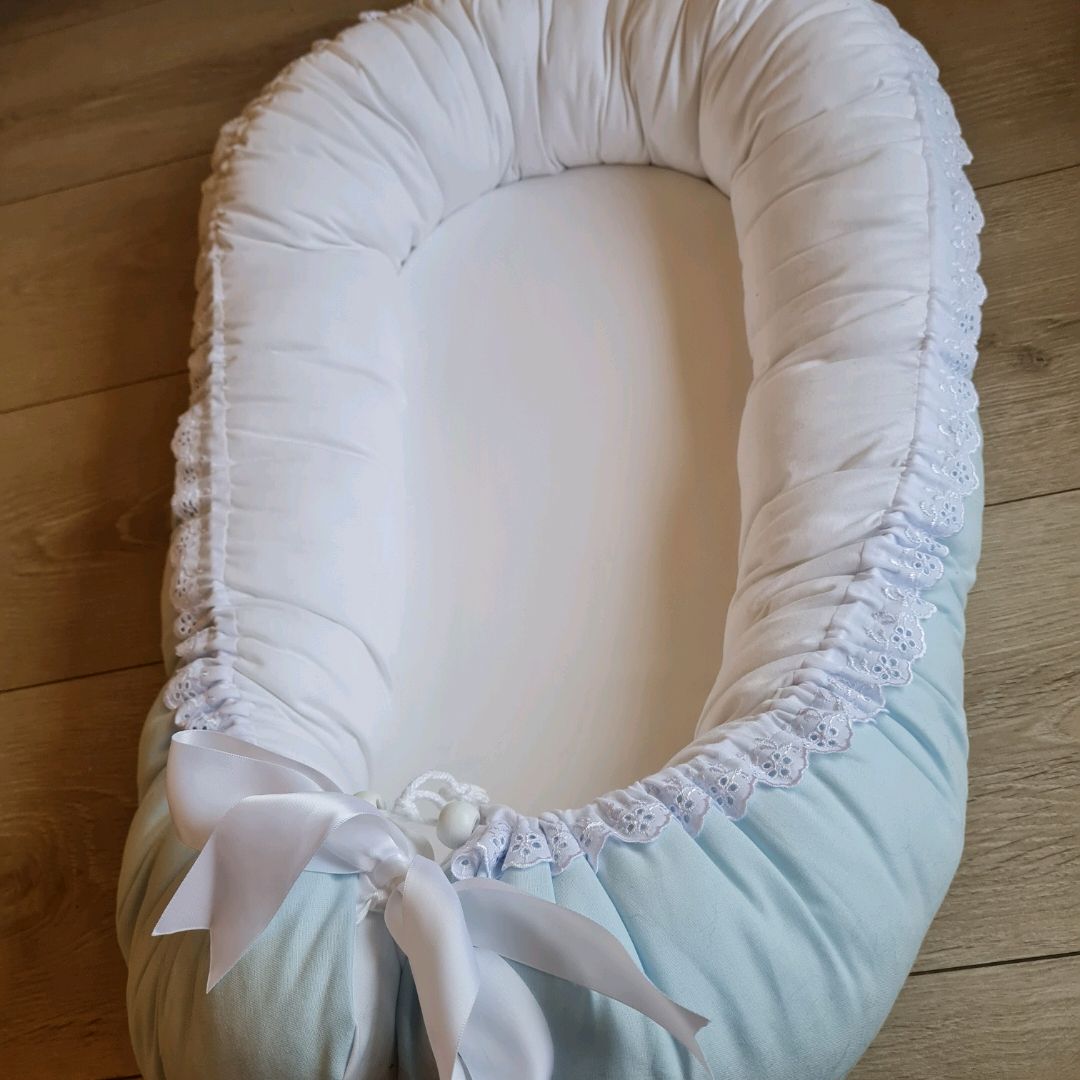 Lyseblått Babynest