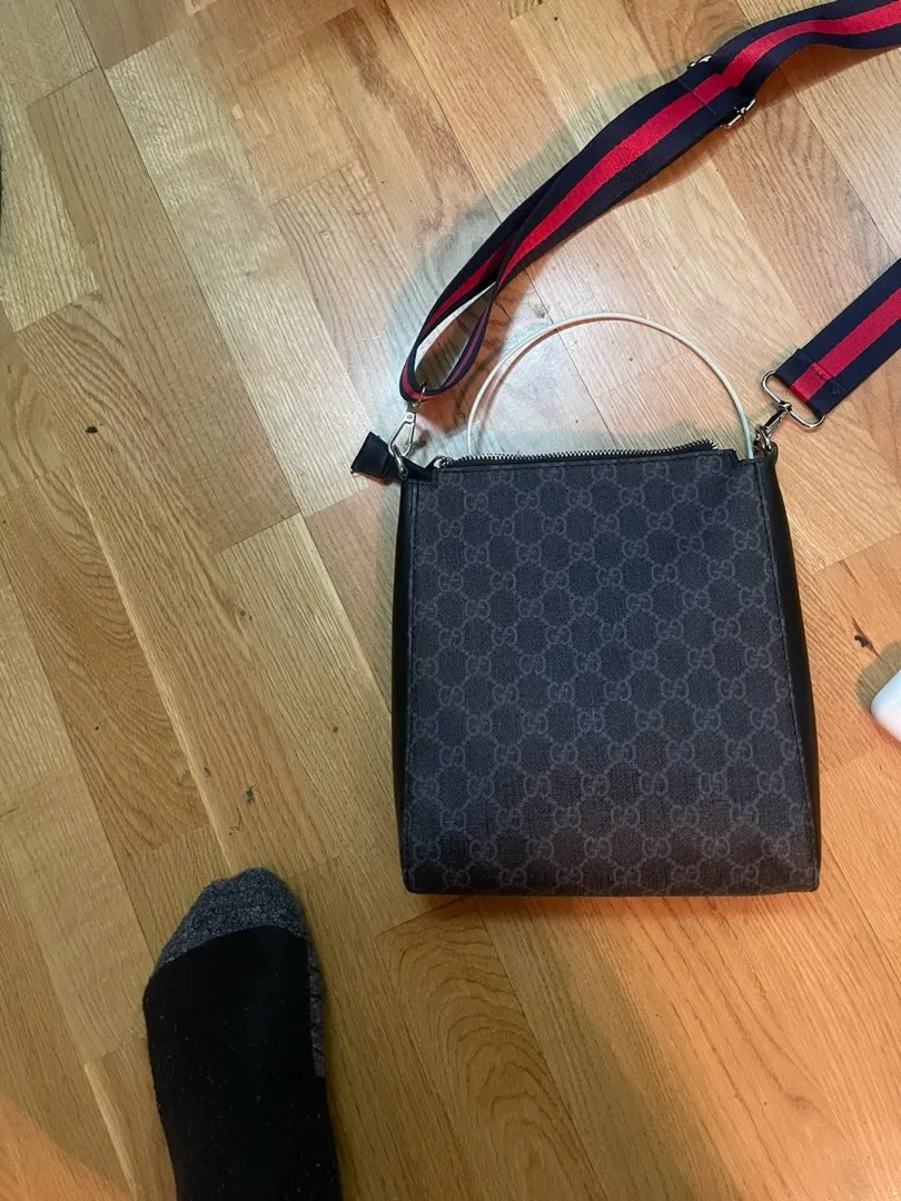 Gucci sid bag