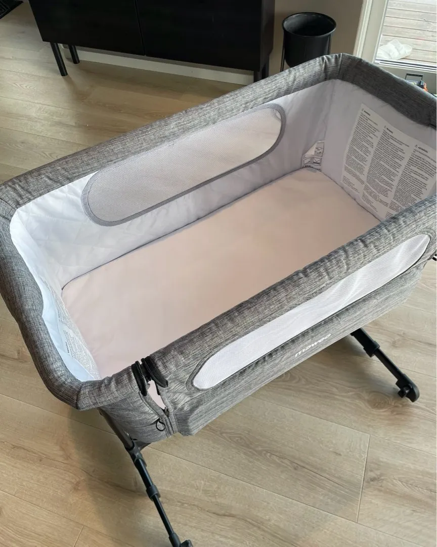 Bedside Crib Moweo