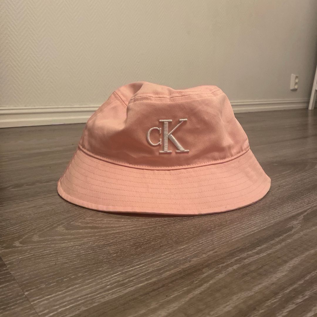 Calvin Klein hatt