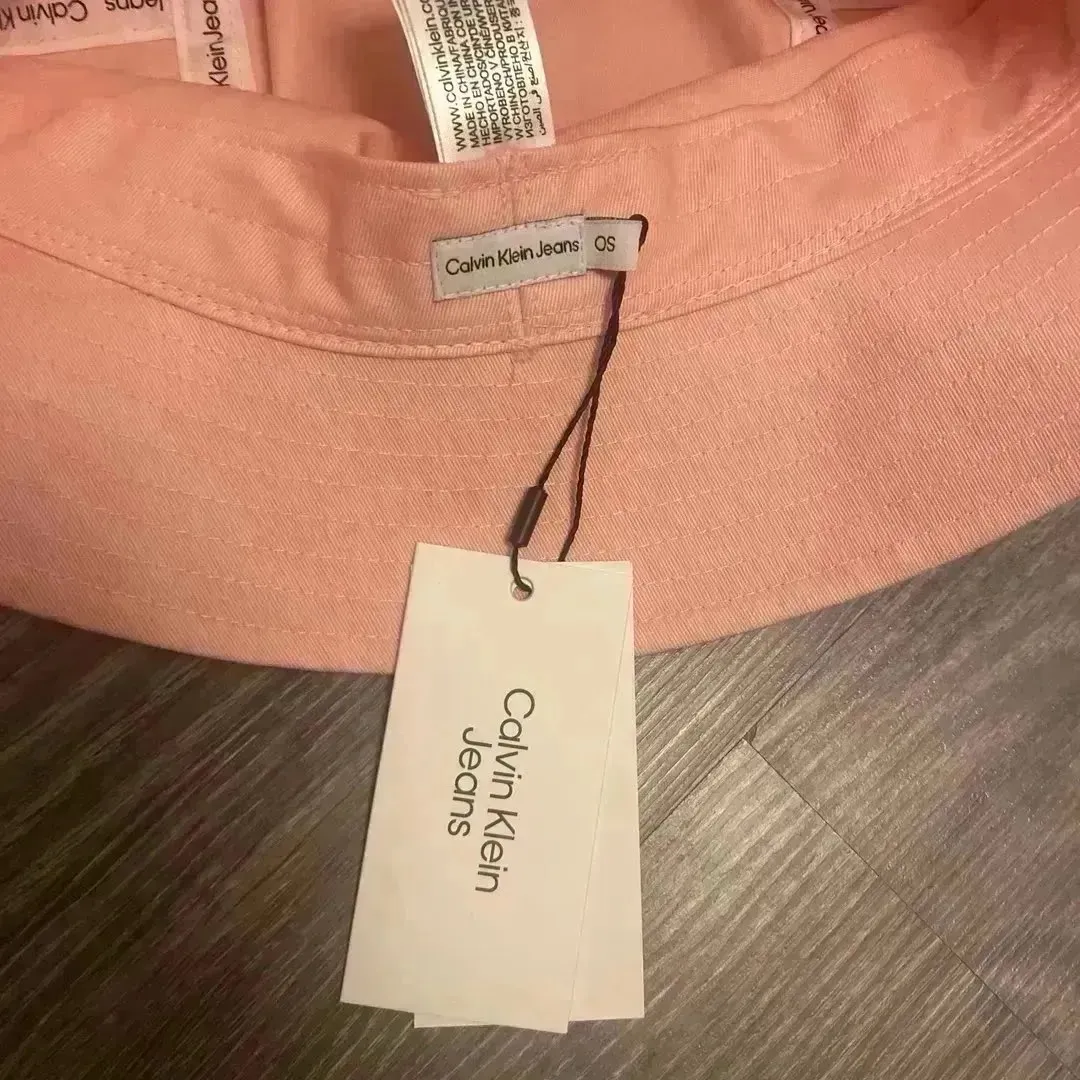 Calvin Klein hatt