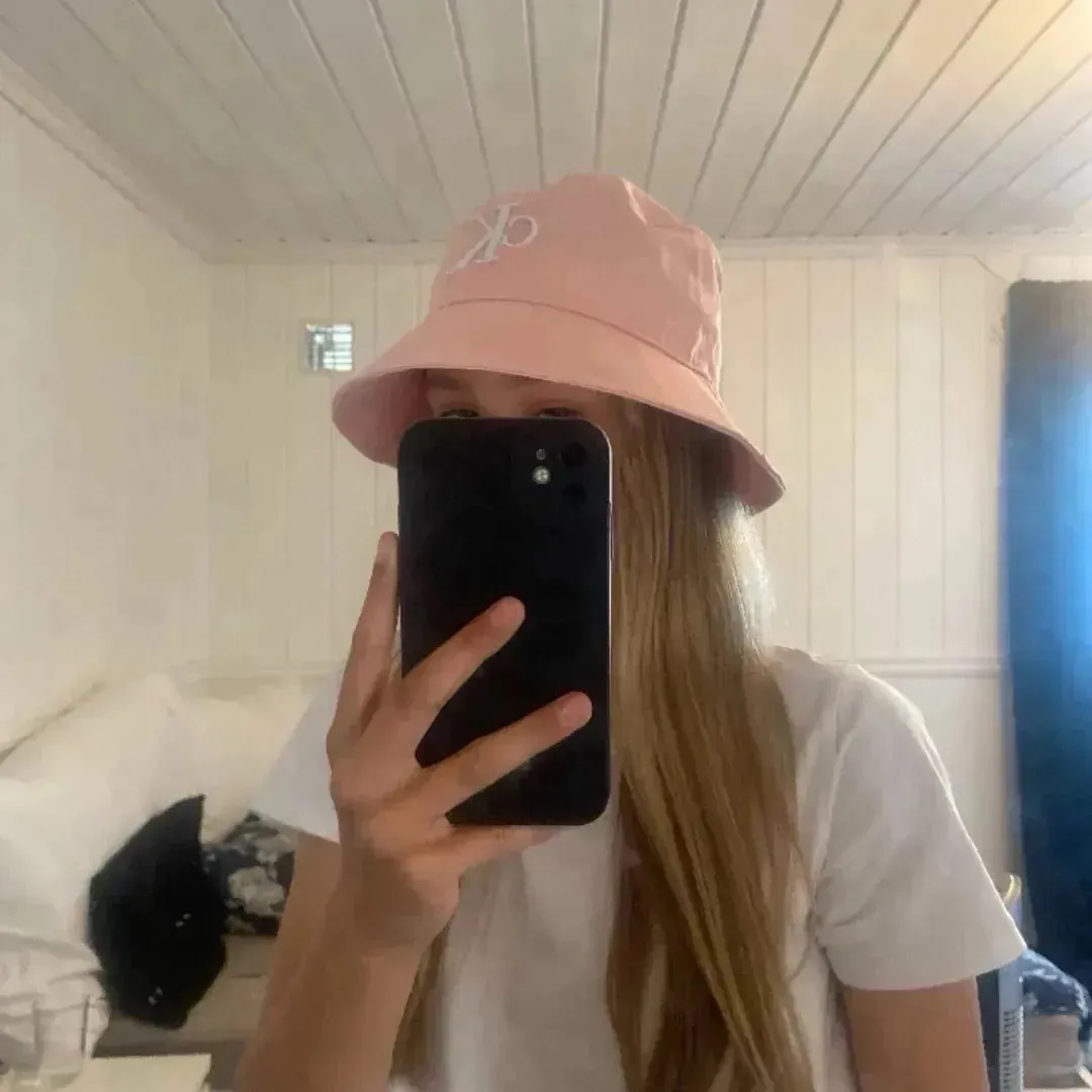 Calvin Klein hatt