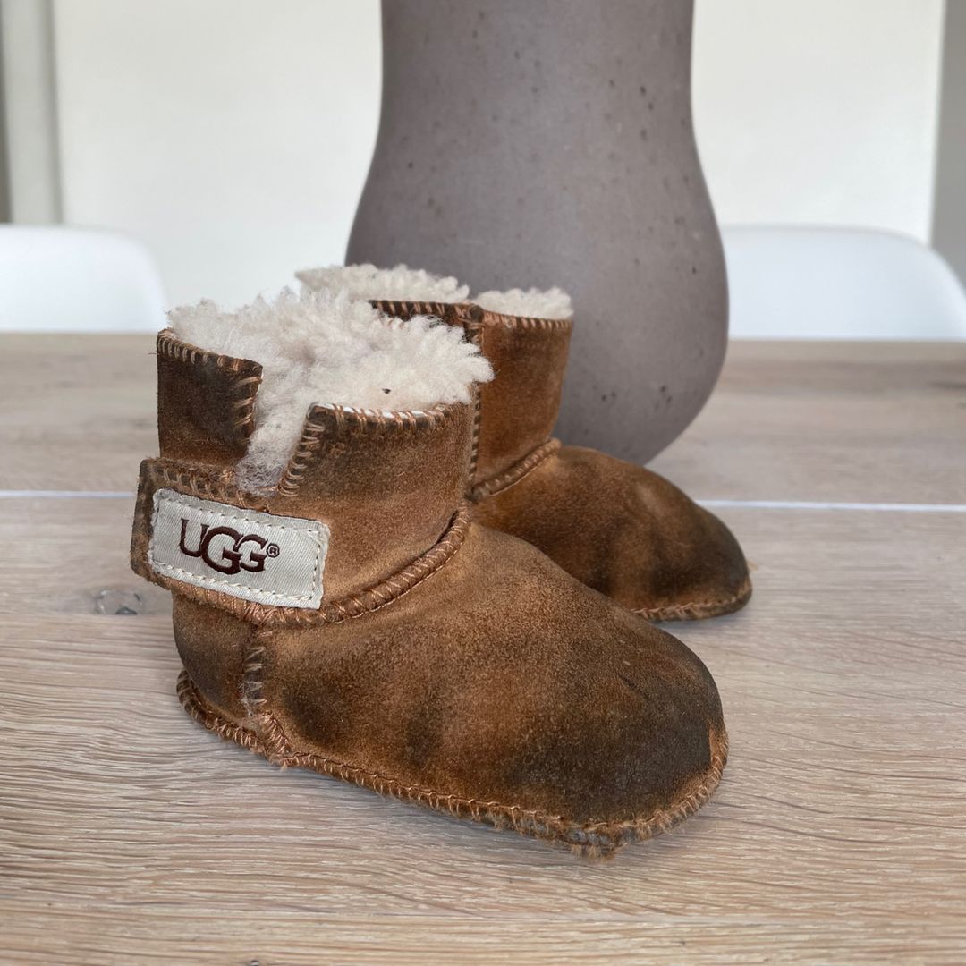 Baby UGG