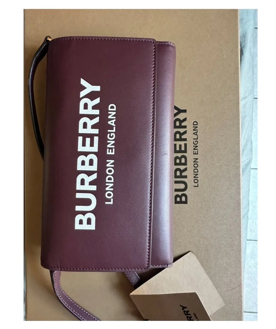 Burberry laukku