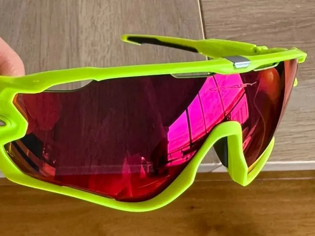 Oakley jawbreaker