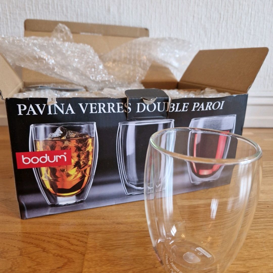 Pavina Glass