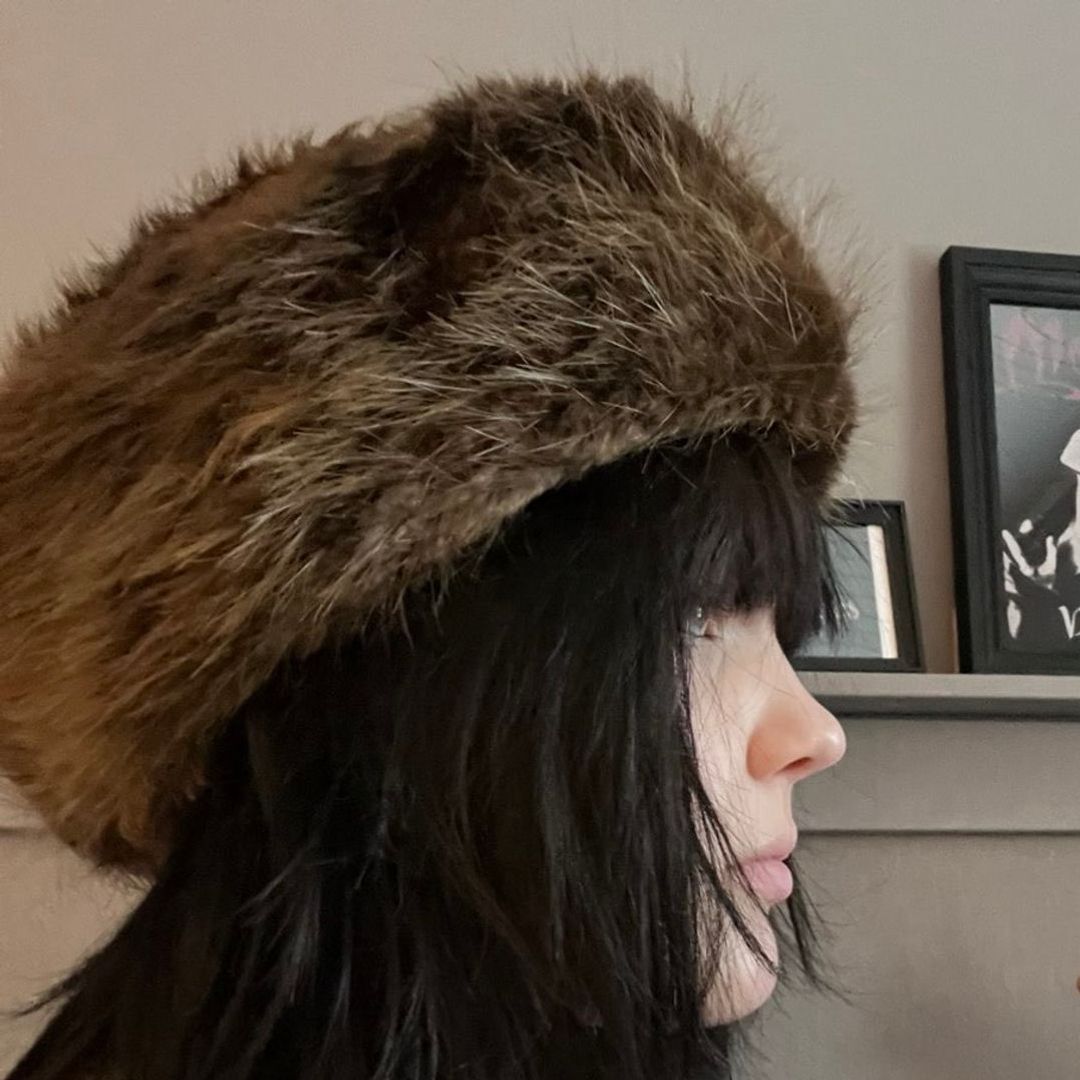 Fur hat