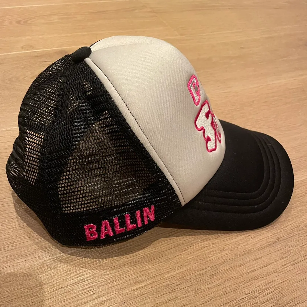 Ballin caps