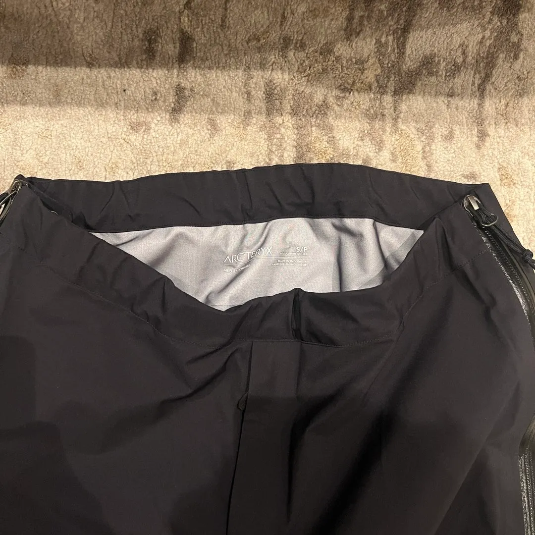 Arc’teryx Beta pant