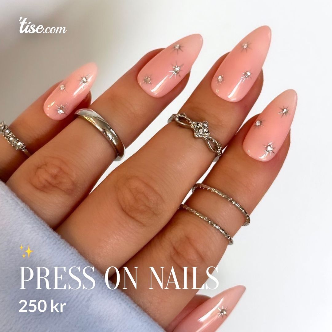 Press on nails