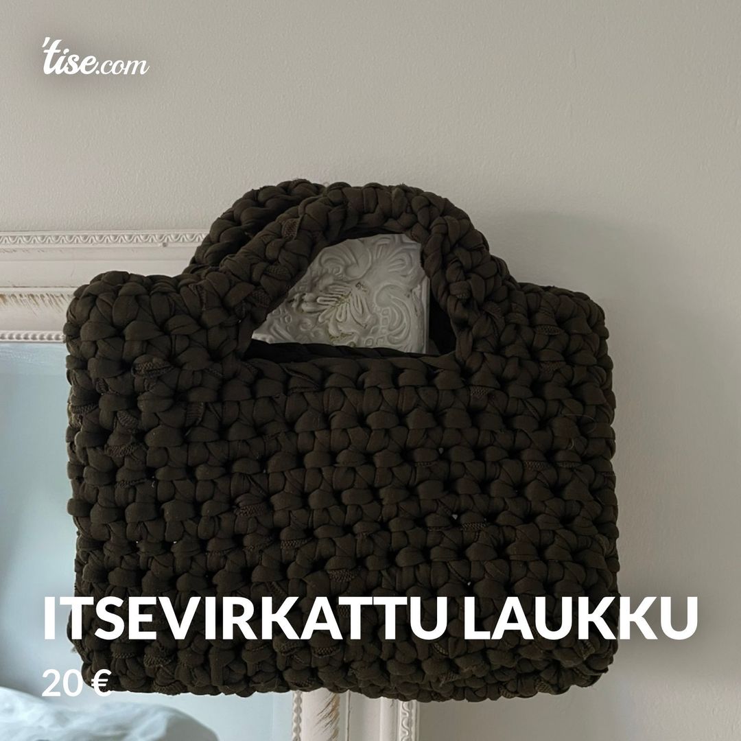 Itsevirkattu laukku